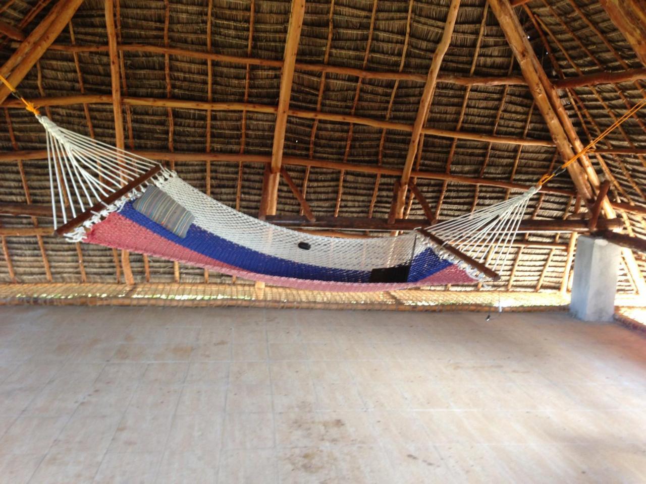 Crim Wind Freedom Hotel Jambiani  Exterior photo